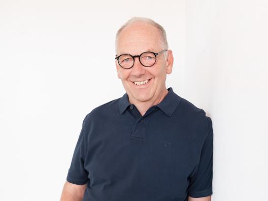 Dr. med. Bernhard Nadenau